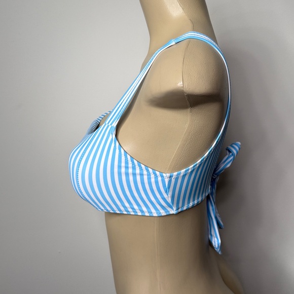 SHEIN Blue and White Striped Bikini Top - Picture 3 of 5